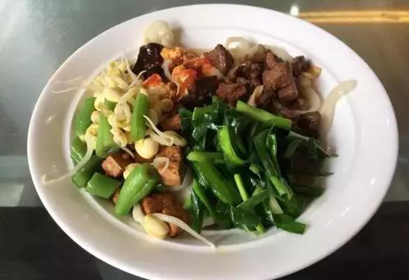 广厦vs明德完整视频直播,一场比赛,两种看门道的方式 广厦vs明德完整视频直播,一场比赛,两种看门道的方式